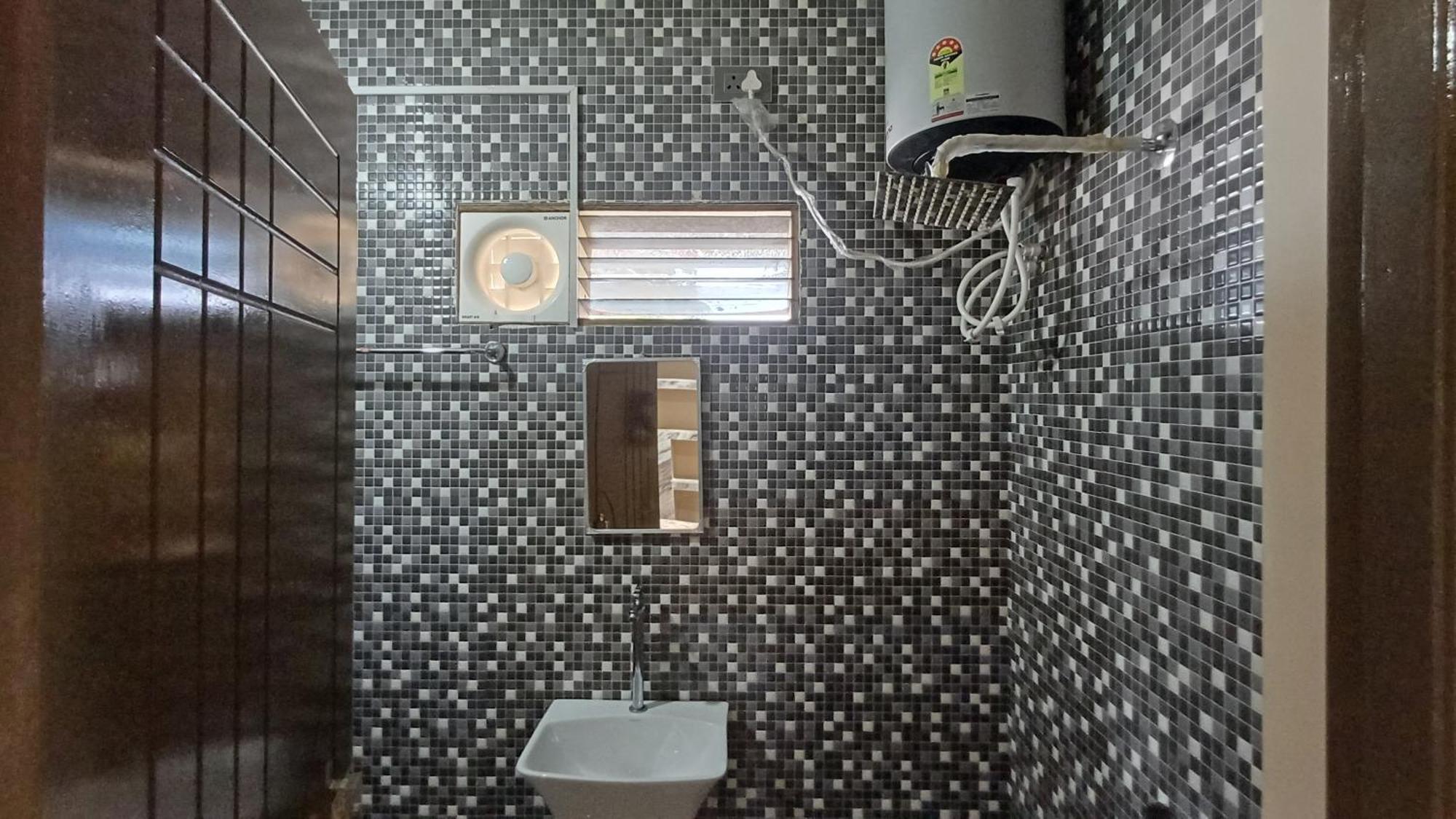 Shi'S Thulasi 2Bhk In Coimbatore Near To Karpagam College, Palakkad Highway, Rathinam College And More Eksteriør billede