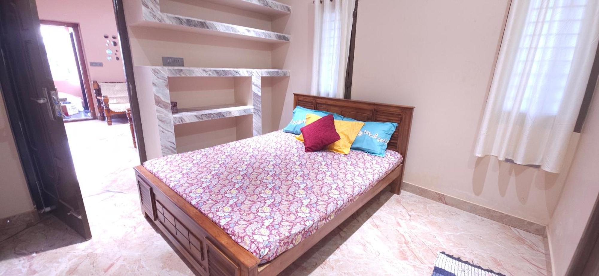 Shi'S Thulasi 2Bhk In Coimbatore Near To Karpagam College, Palakkad Highway, Rathinam College And More Eksteriør billede